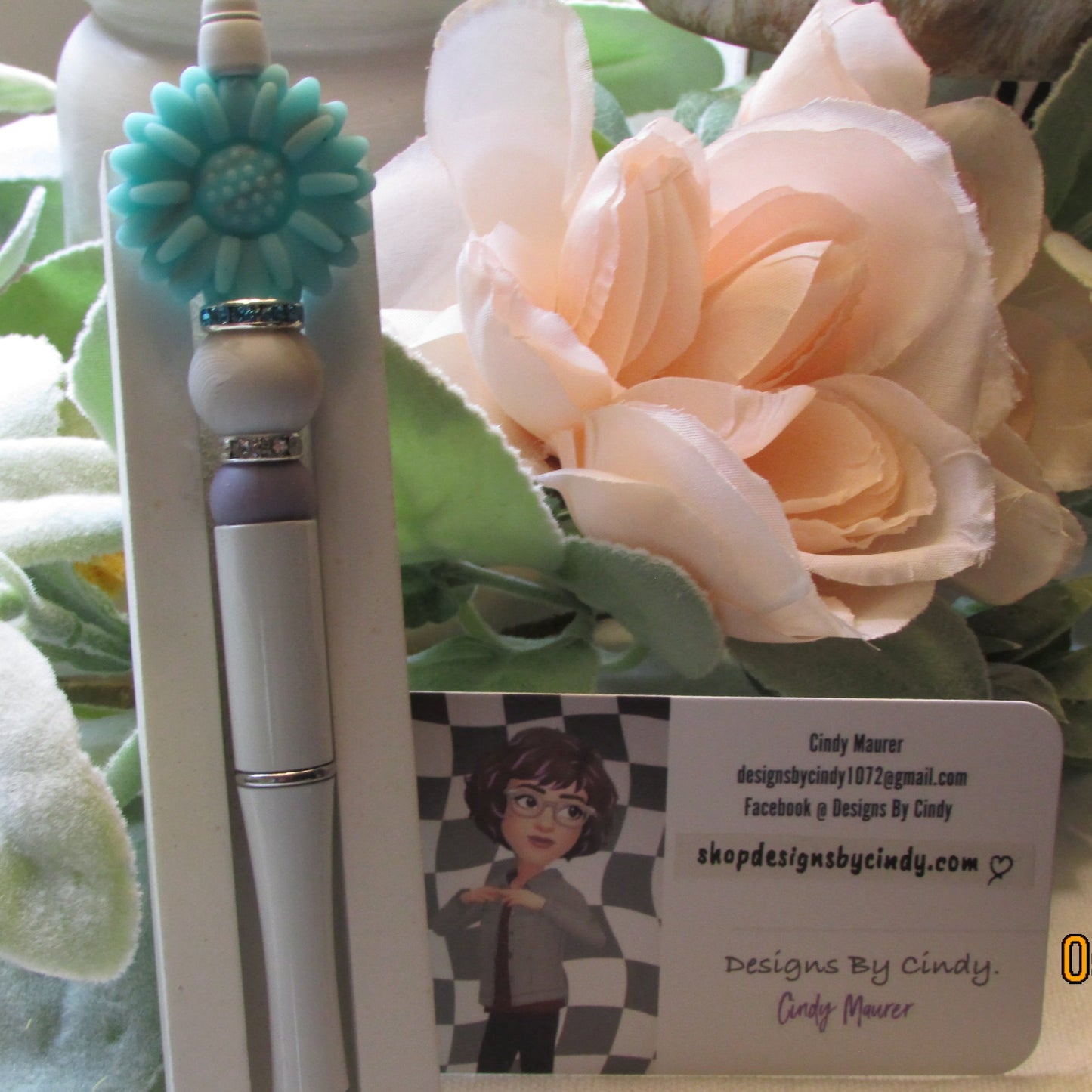 Pen/ Turquoise Flower